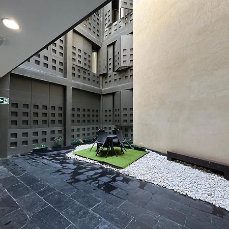 Center Sevilla Confort 6 Екстериор снимка