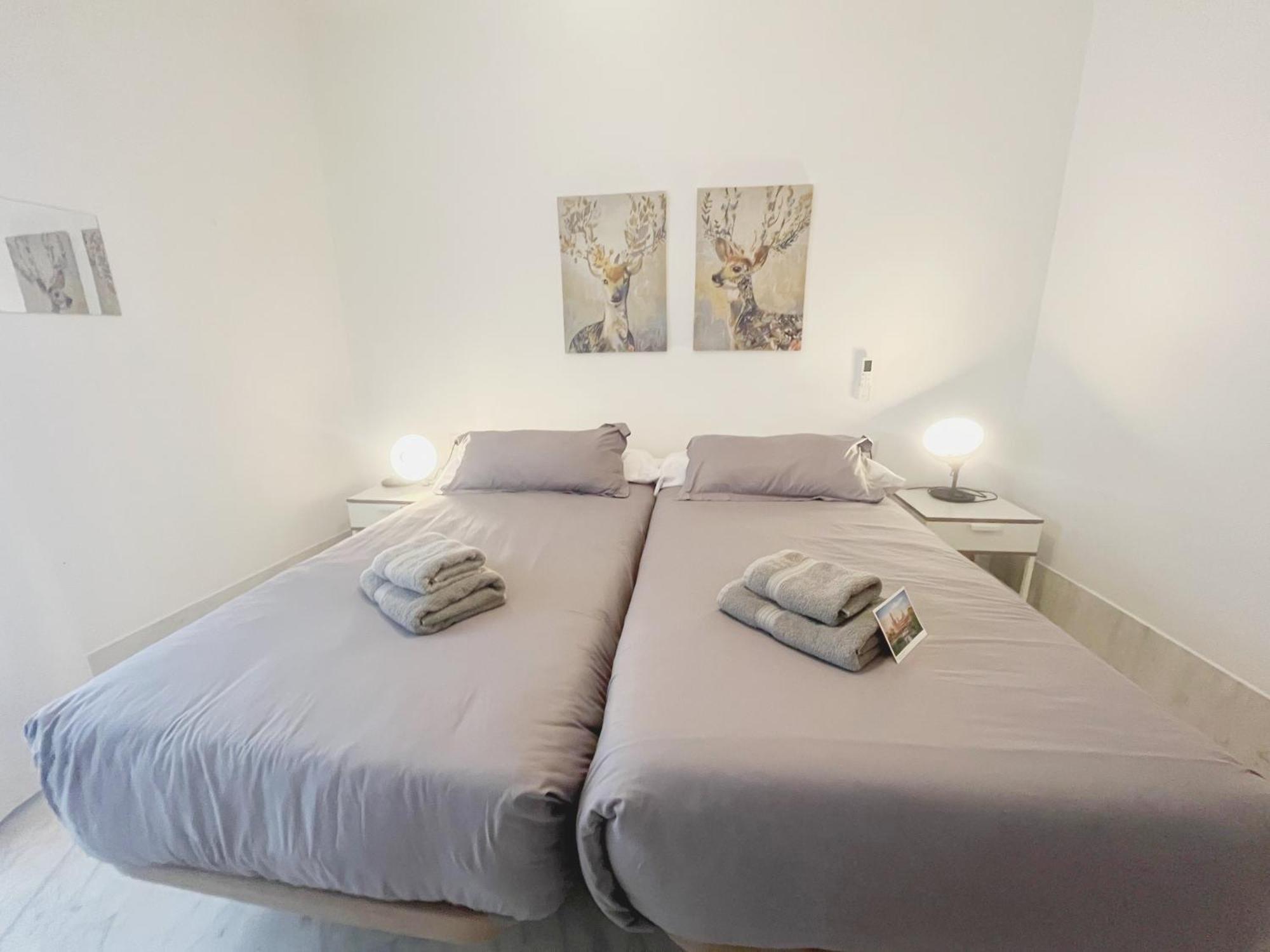 Center Sevilla Confort 6 Екстериор снимка